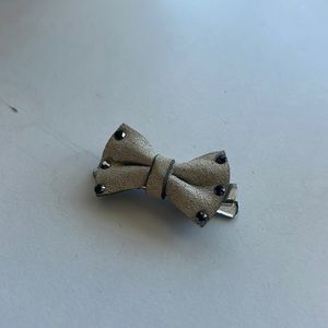 FREE WITH BUNDLE Hair Bow